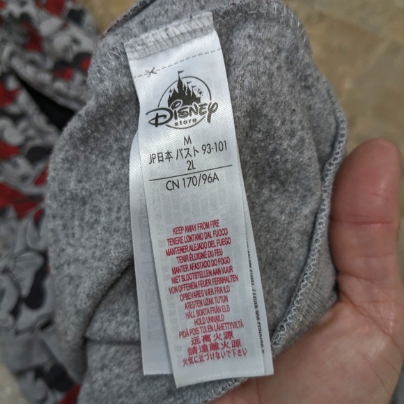 Disney Store Tokyo Disney Medium Minnie Mouse Ladies' Full Zip Hooded Sweatshirt - Picture 10 of 10